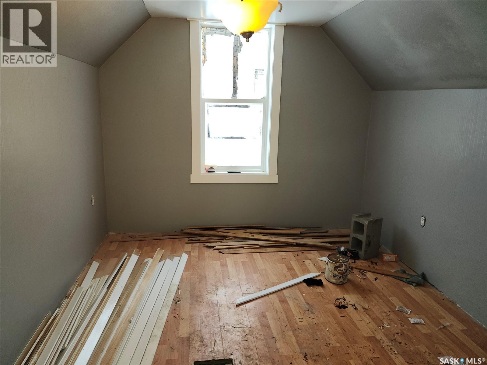 1218 Cameron Street, Regina, Saskatchewan  S4T 2T1 - Photo 8 - SK027695