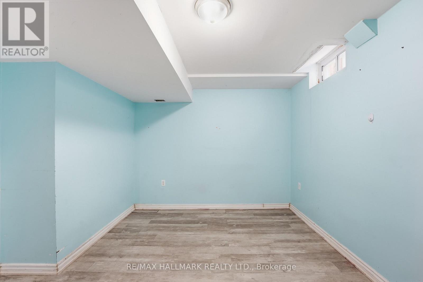 92 Jaffa Drive, Brampton, Ontario  L6S 4C6 - Photo 36 - W12757066