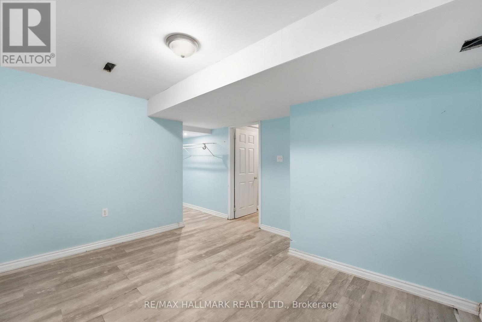 92 Jaffa Drive, Brampton, Ontario  L6S 4C6 - Photo 37 - W12757066