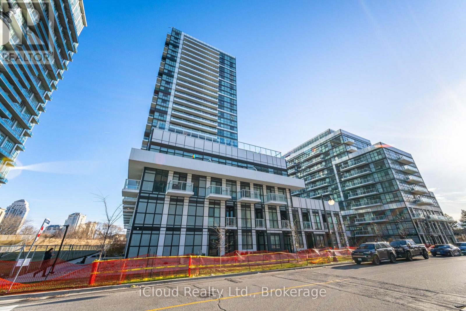 615 - 251 MANITOBA STREET, Toronto, Ontario