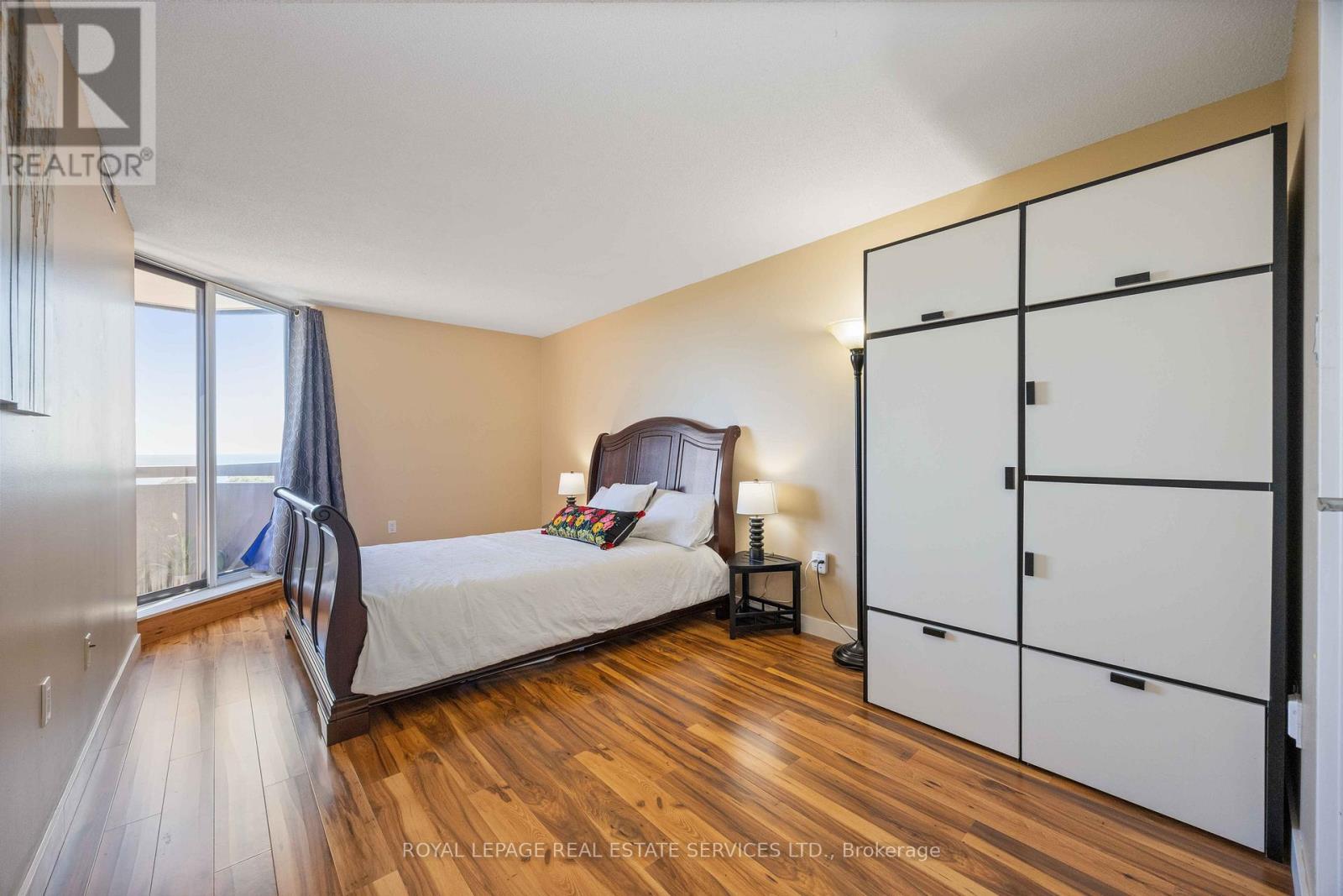 1410 - 3845 Lake Shore Boulevard W, Toronto, Ontario  M8W 4Y3 - Photo 19 - W12757172