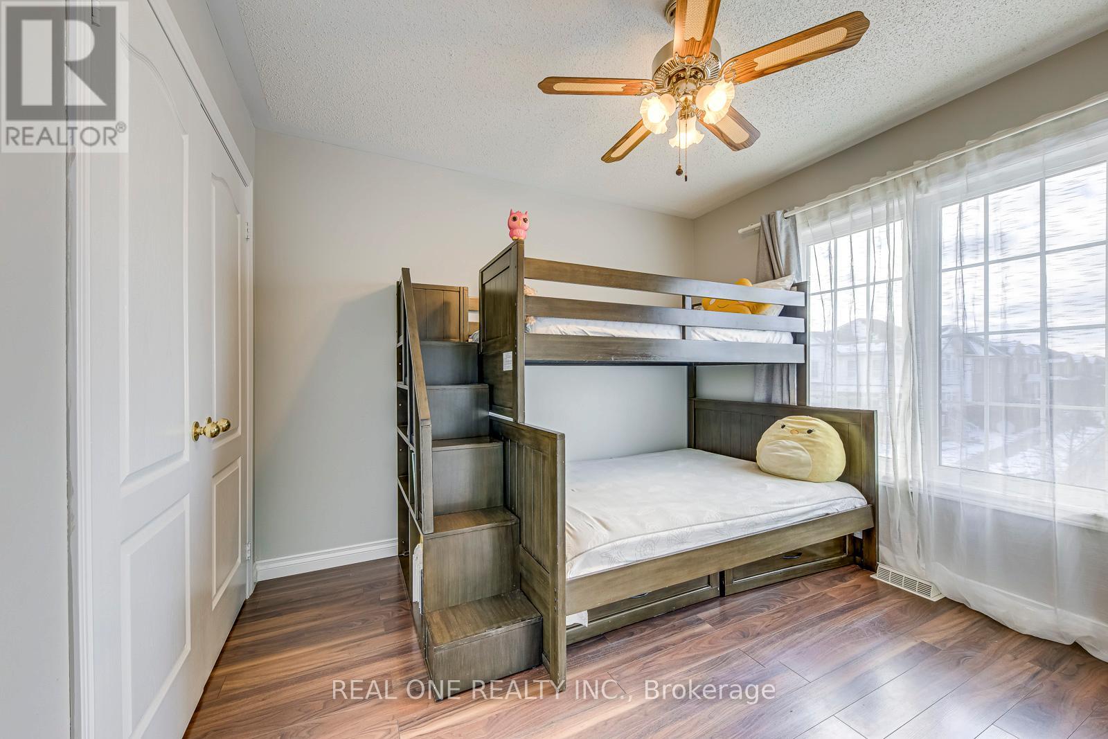 1126 Tupper Drive, Milton, Ontario  L9T 0A9 - Photo 24 - W12757308