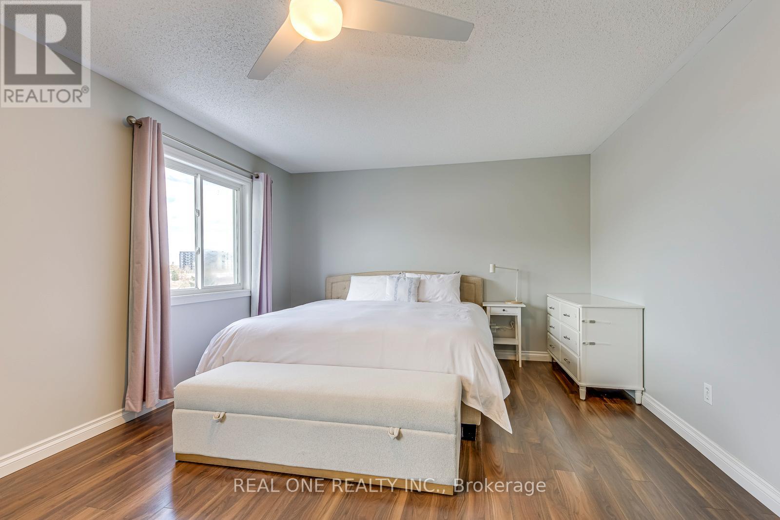 1126 Tupper Drive, Milton, Ontario  L9T 0A9 - Photo 17 - W12757308