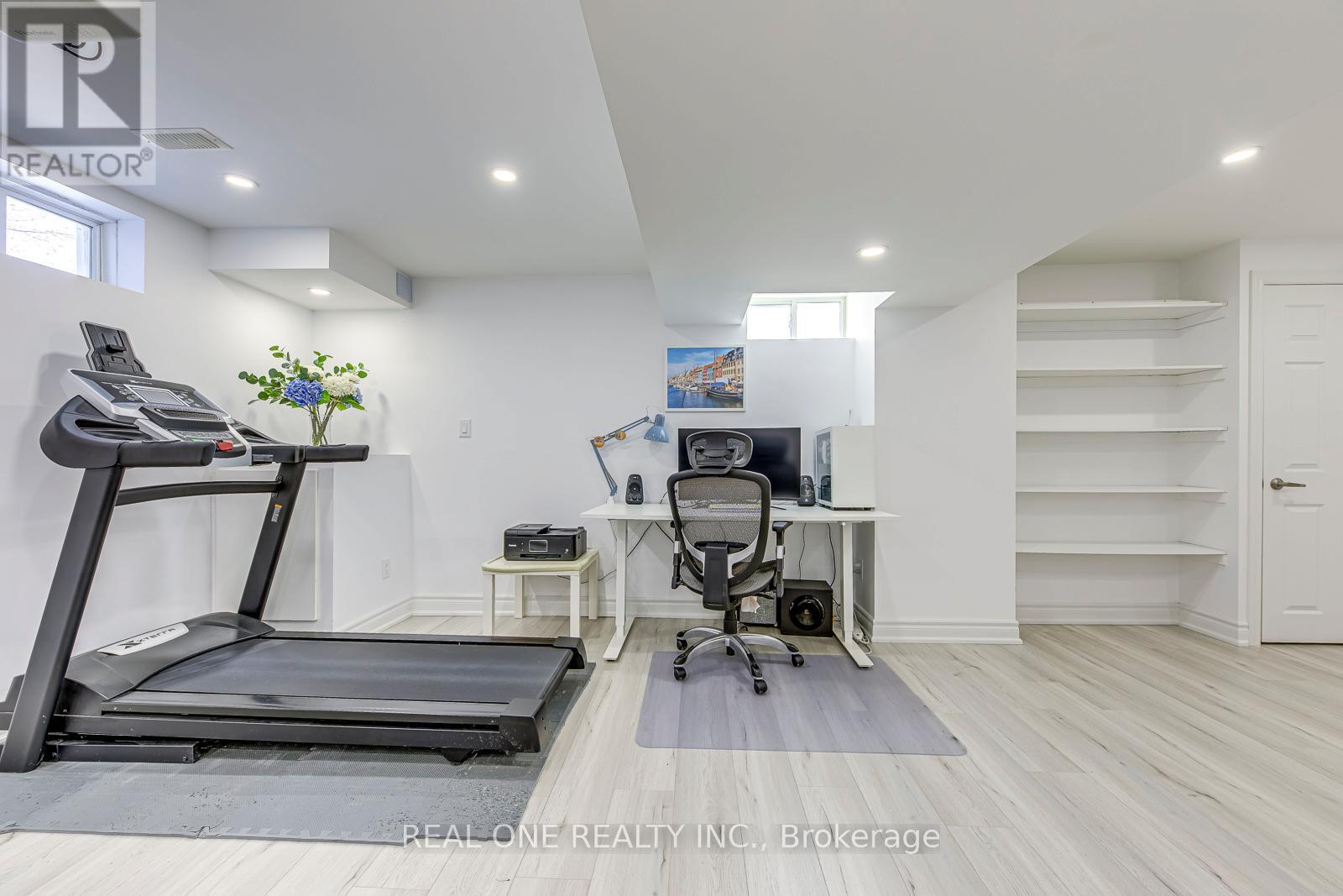 1126 Tupper Drive, Milton, Ontario  L9T 0A9 - Photo 35 - W12757308