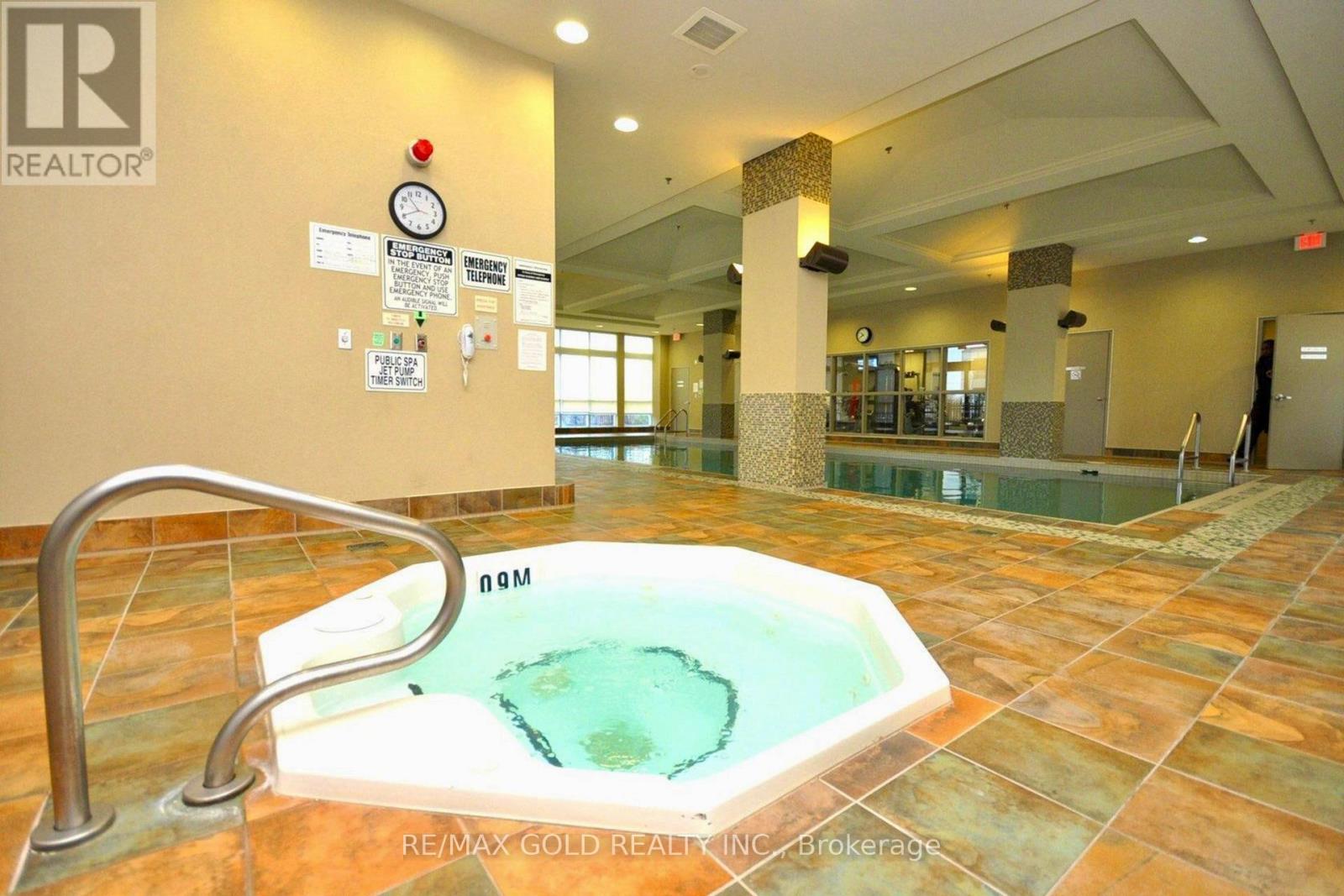 2508 - 335 Rathburn Road W, Mississauga, Ontario  L5B 0C8 - Photo 28 - W12757182