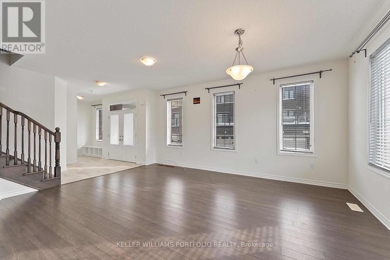 92 Callandar Road, Brampton, Ontario  L7A 5E2 - Photo 9 - W12757336