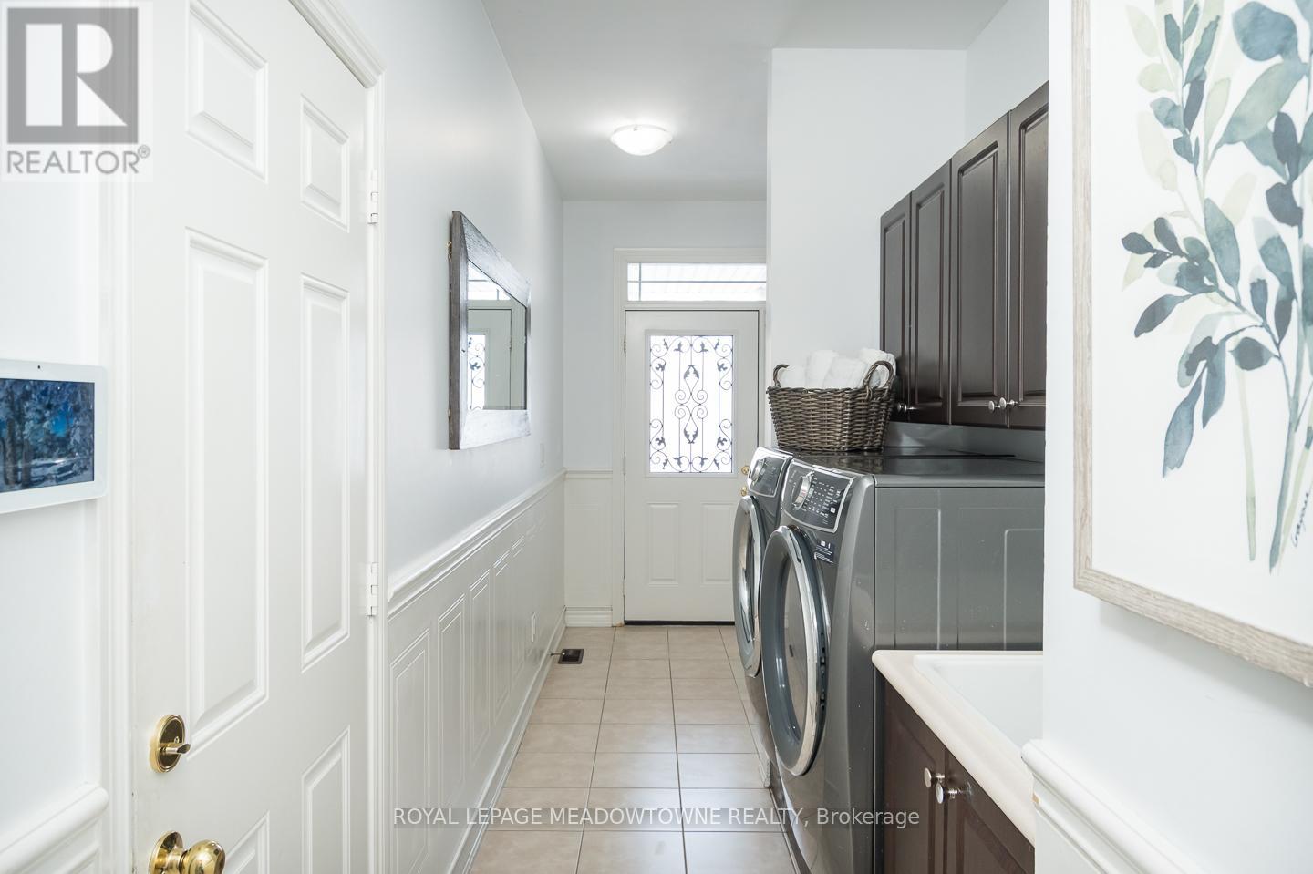 700 Serafini Crescent, Milton, Ontario  L9T 7P4 - Photo 17 - W12757356