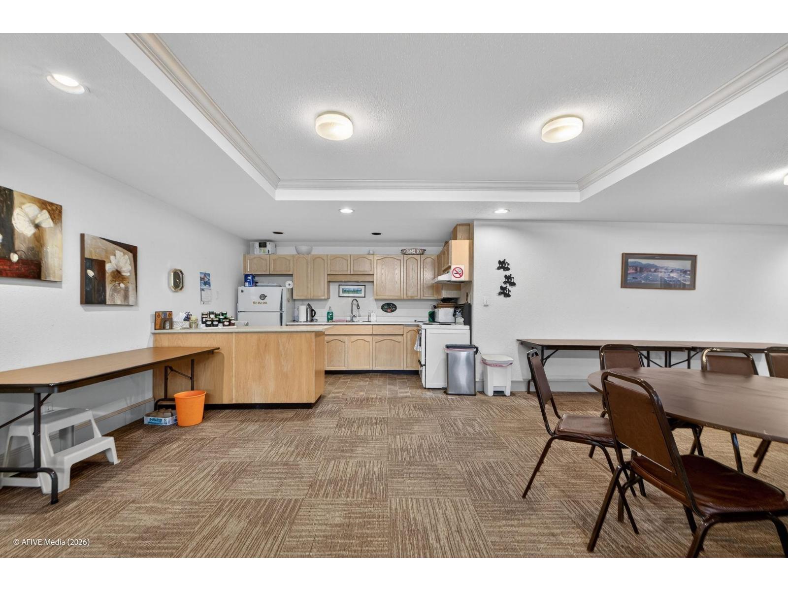 312 2491 Gladwin Road, Abbotsford, British Columbia  V2T 3N8 - Photo 8 - R3085677