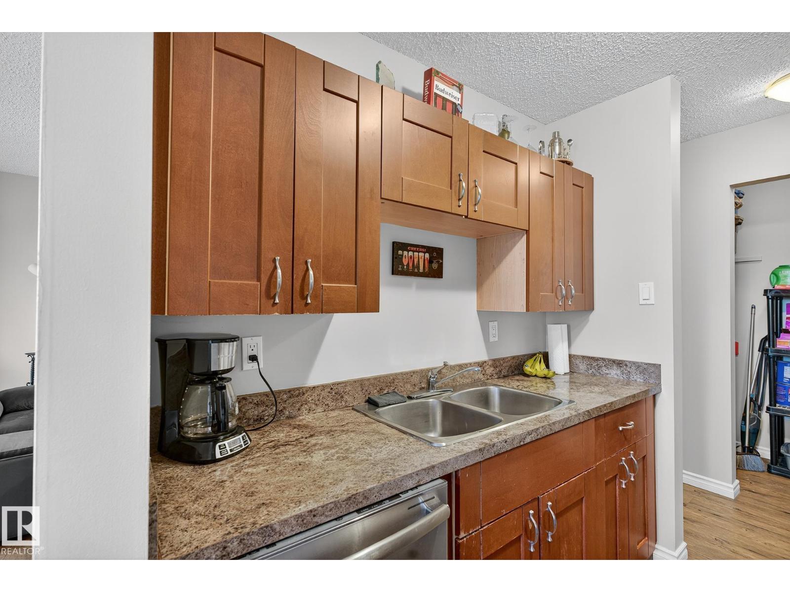 #405 11019 107 St Nw, Edmonton, Alberta  T5H 2Z6 - Photo 8 - E4472197