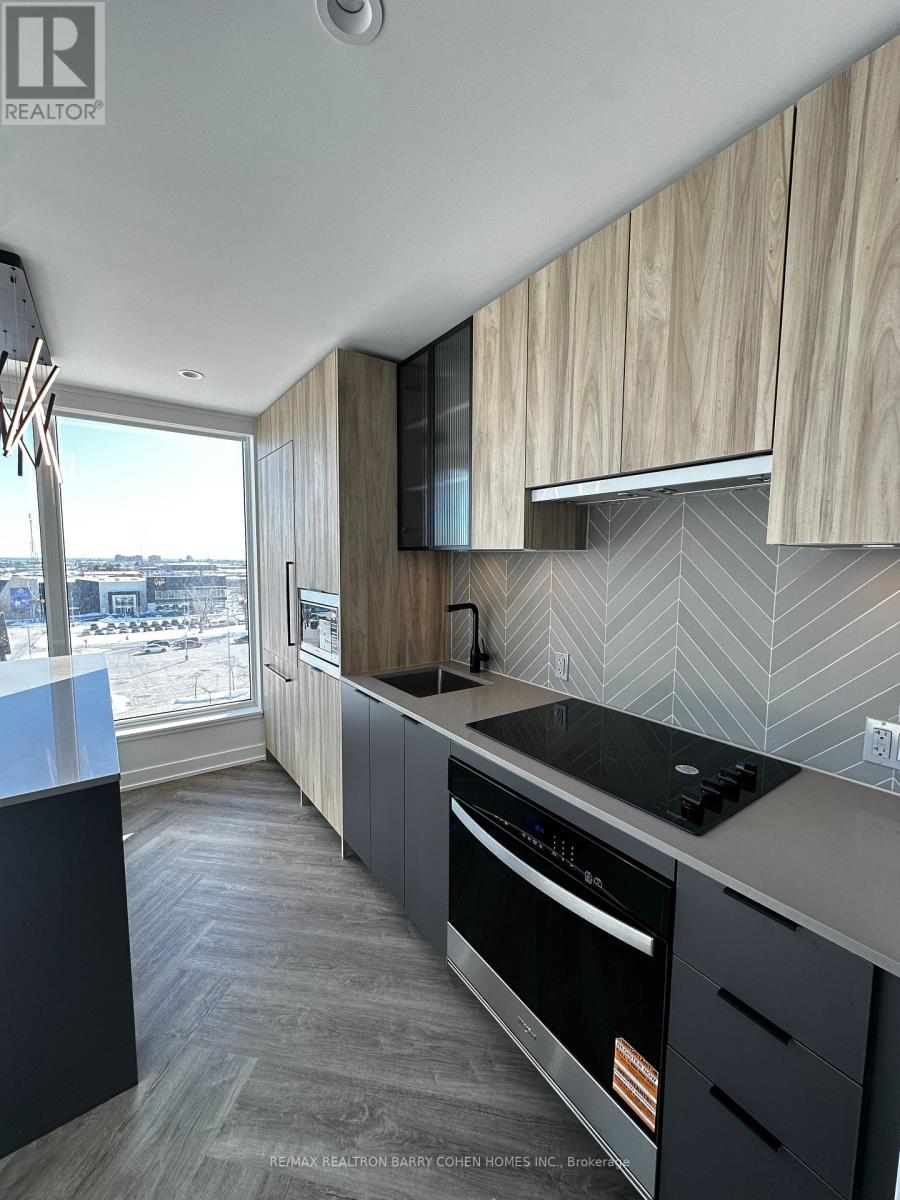 502 - 1037 The Queensway, Toronto, Ontario  M8Z 6C7 - Photo 4 - W12757388