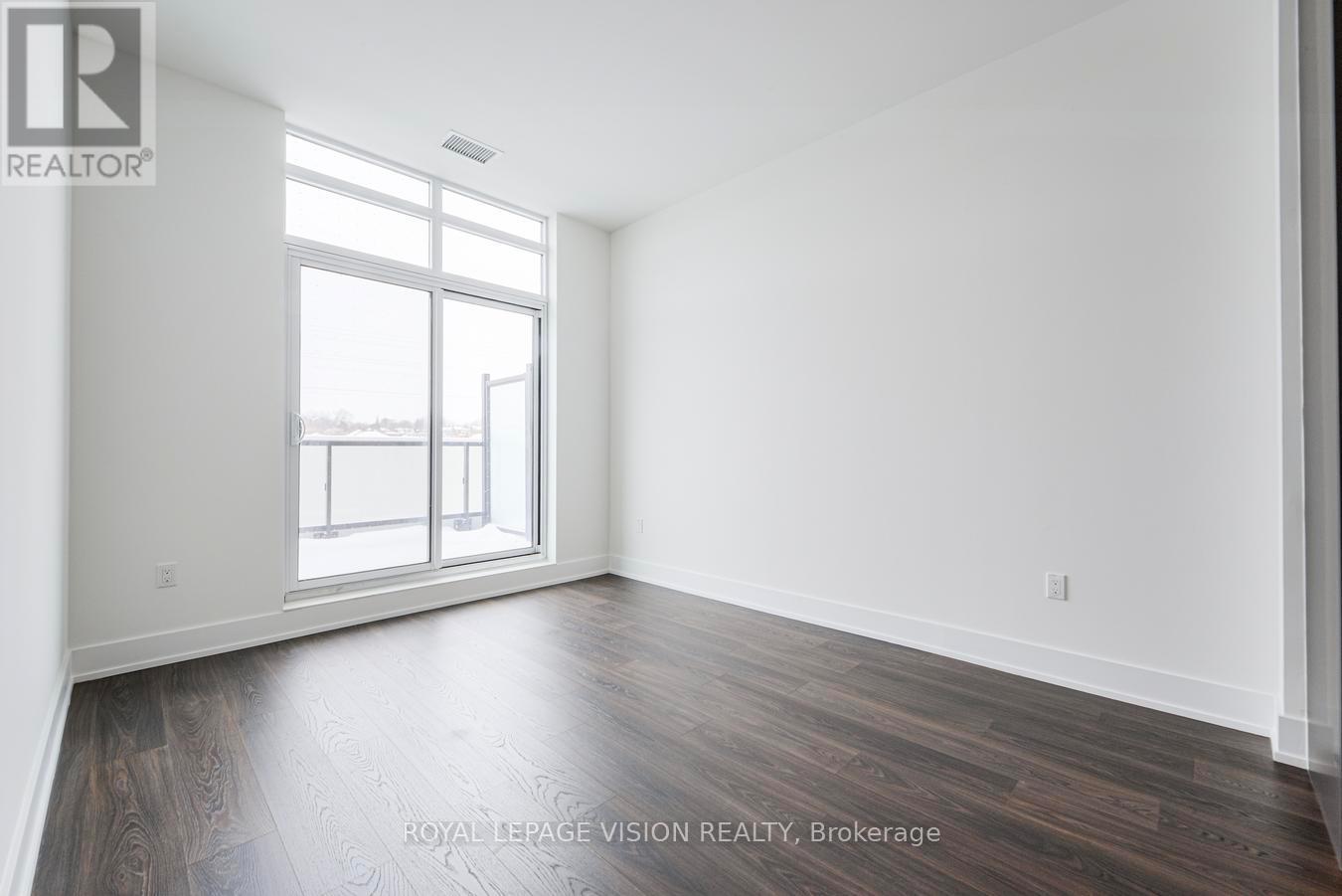 212 - 858 Dupont Street, Toronto, Ontario  M6G 0C1 - Photo 11 - W12757242