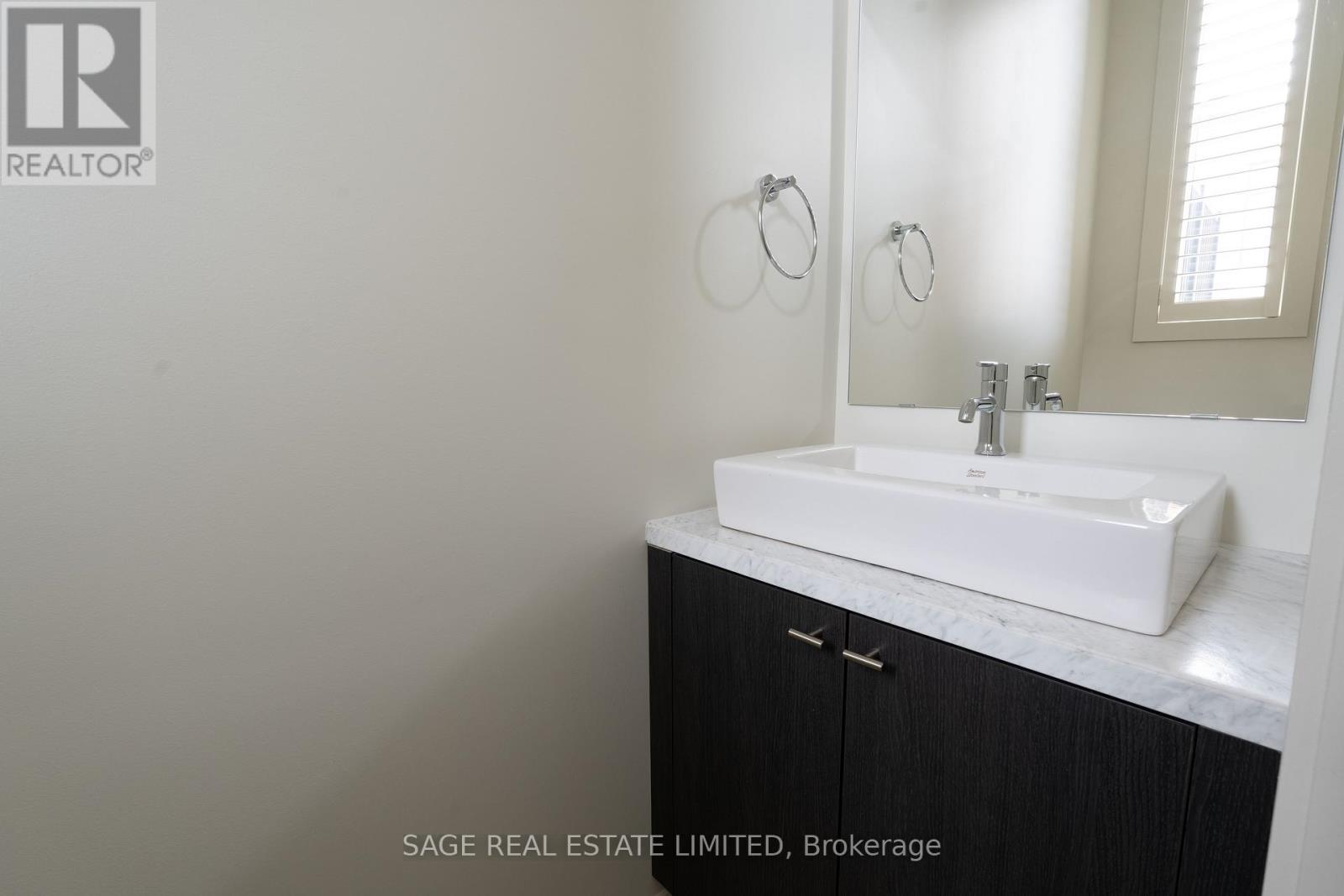 222 Vellwood Common, Oakville, Ontario  L6L 0E8 - Photo 24 - W12757410