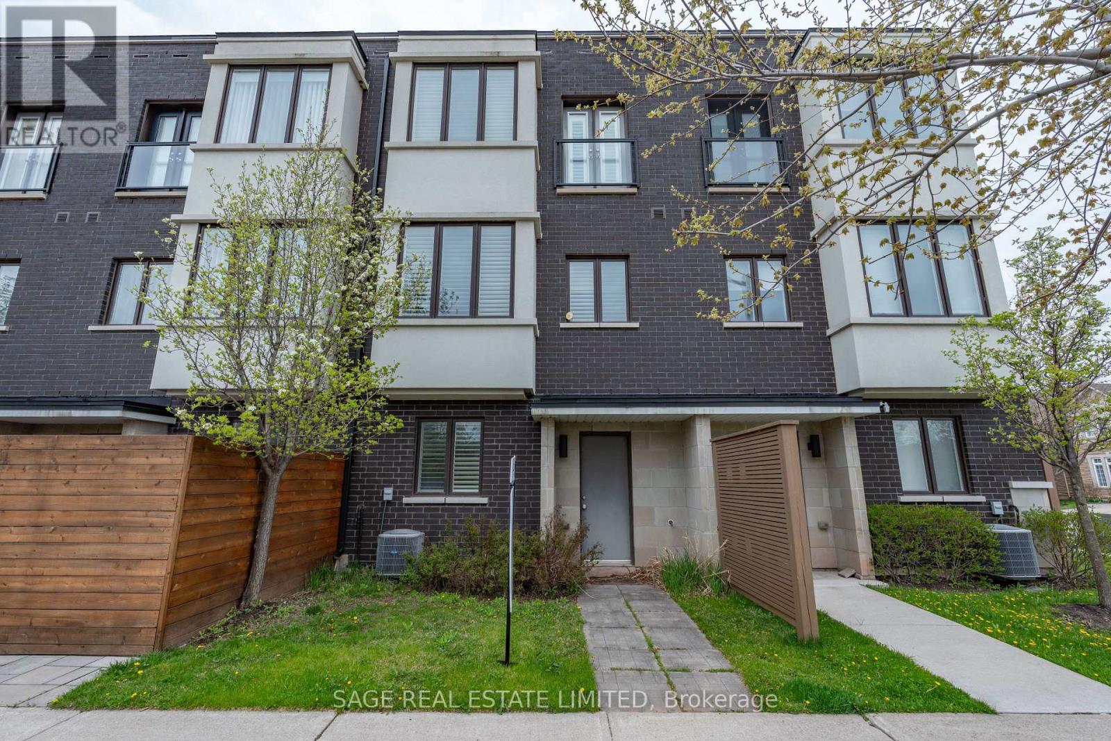 222 Vellwood Common, Oakville, Ontario  L6L 0E8 - Photo 30 - W12757410