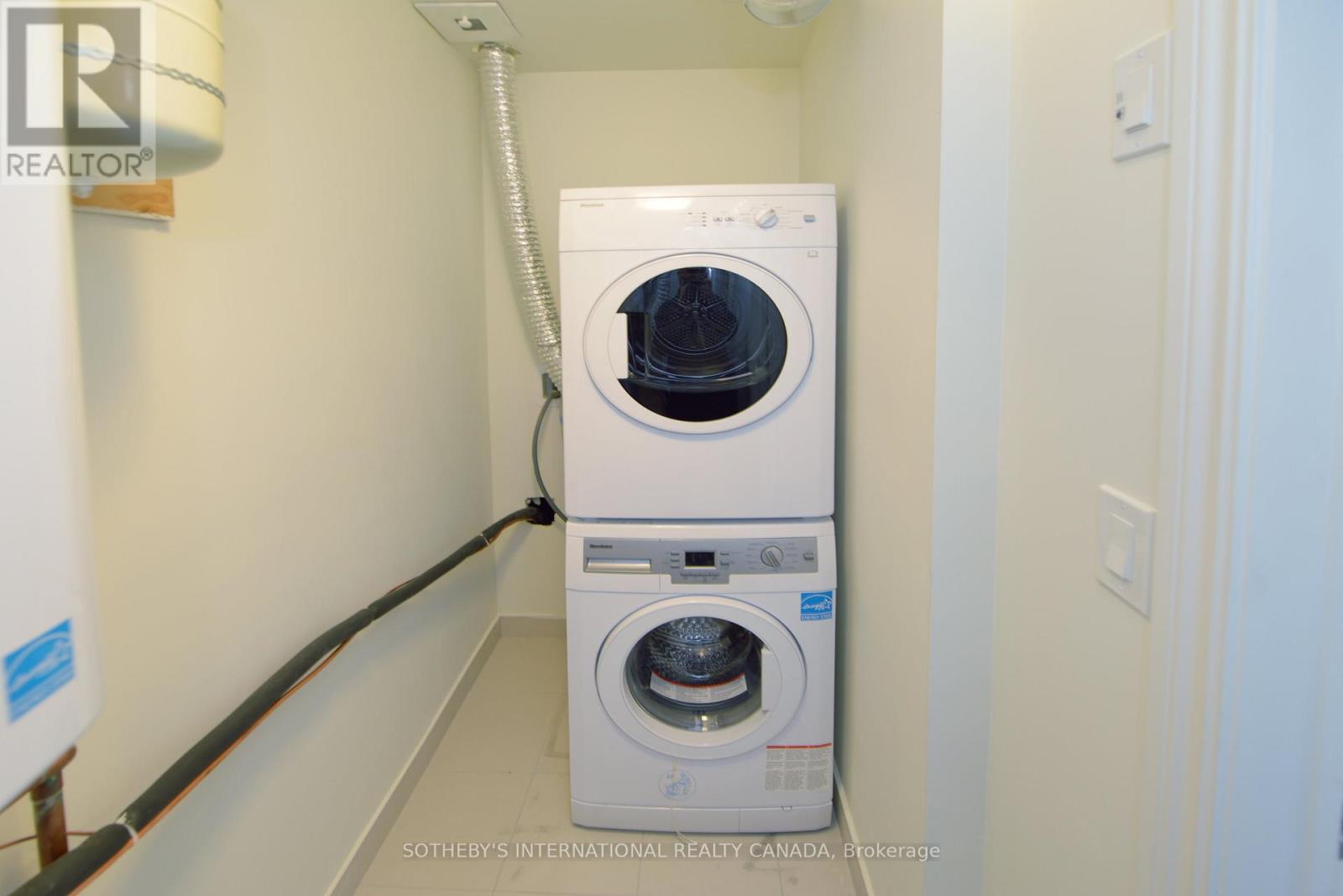 10-4 - 90 Eastwood Park Gardens, Toronto, Ontario  M8W 0B2 - Photo 9 - W12757276