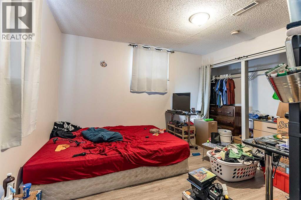 241 11 Street Sw, Medicine Hat, Alberta  T1A 4S5 - Photo 38 - A2264173