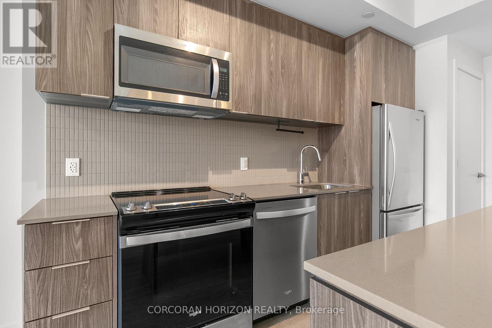 409 - 770 Whitlock Avenue, Milton, Ontario  L9E 2B2 - Photo 6 - W12757576