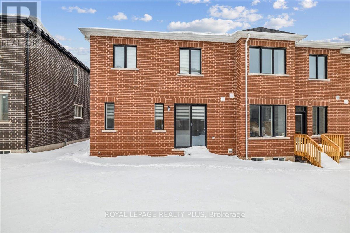 3224 Meadowridge Drive, Oakville, Ontario  L6H 8B4 - Photo 32 - W12757778