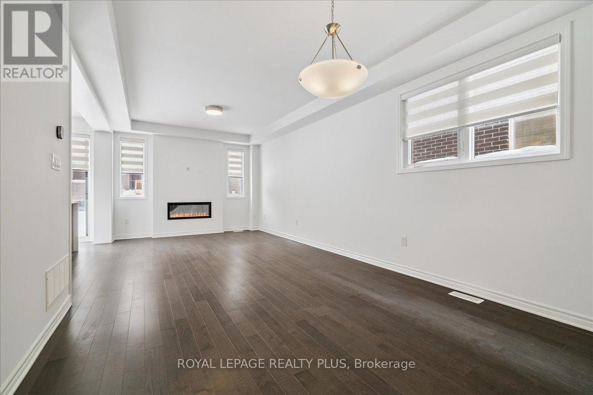 3224 Meadowridge Drive, Oakville, Ontario  L6H 8B4 - Photo 8 - W12757778