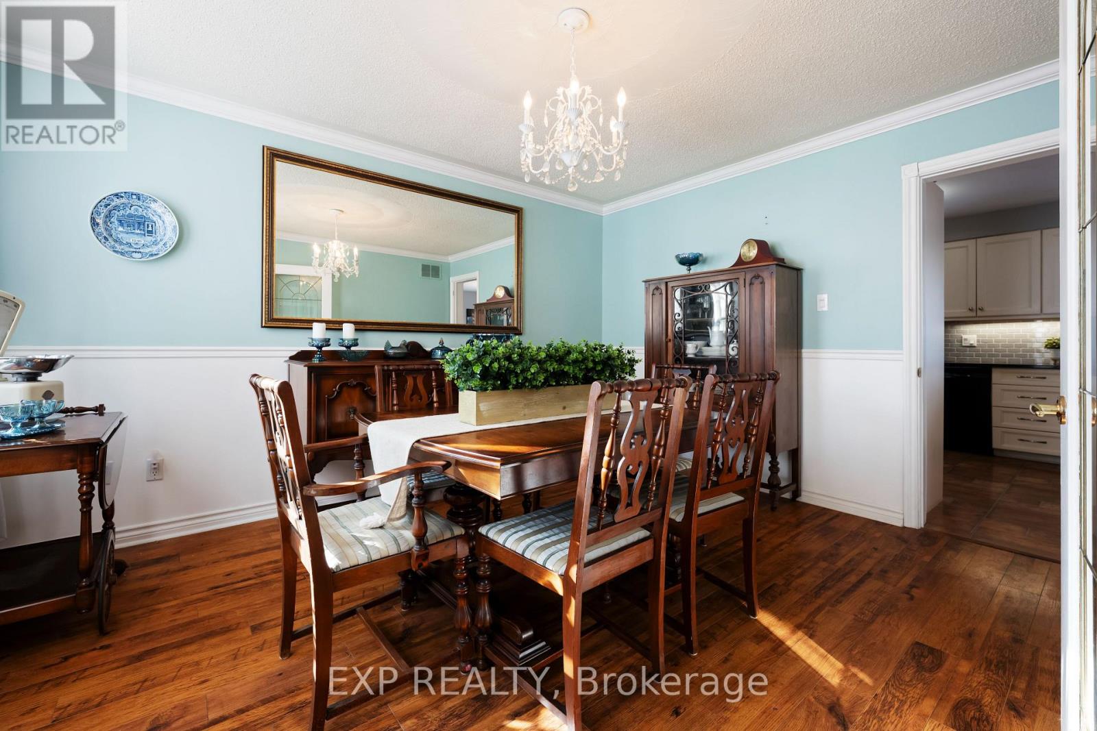 9 Jackson Court, Orangeville, Ontario  L9W 3K5 - Photo 10 - W12757586