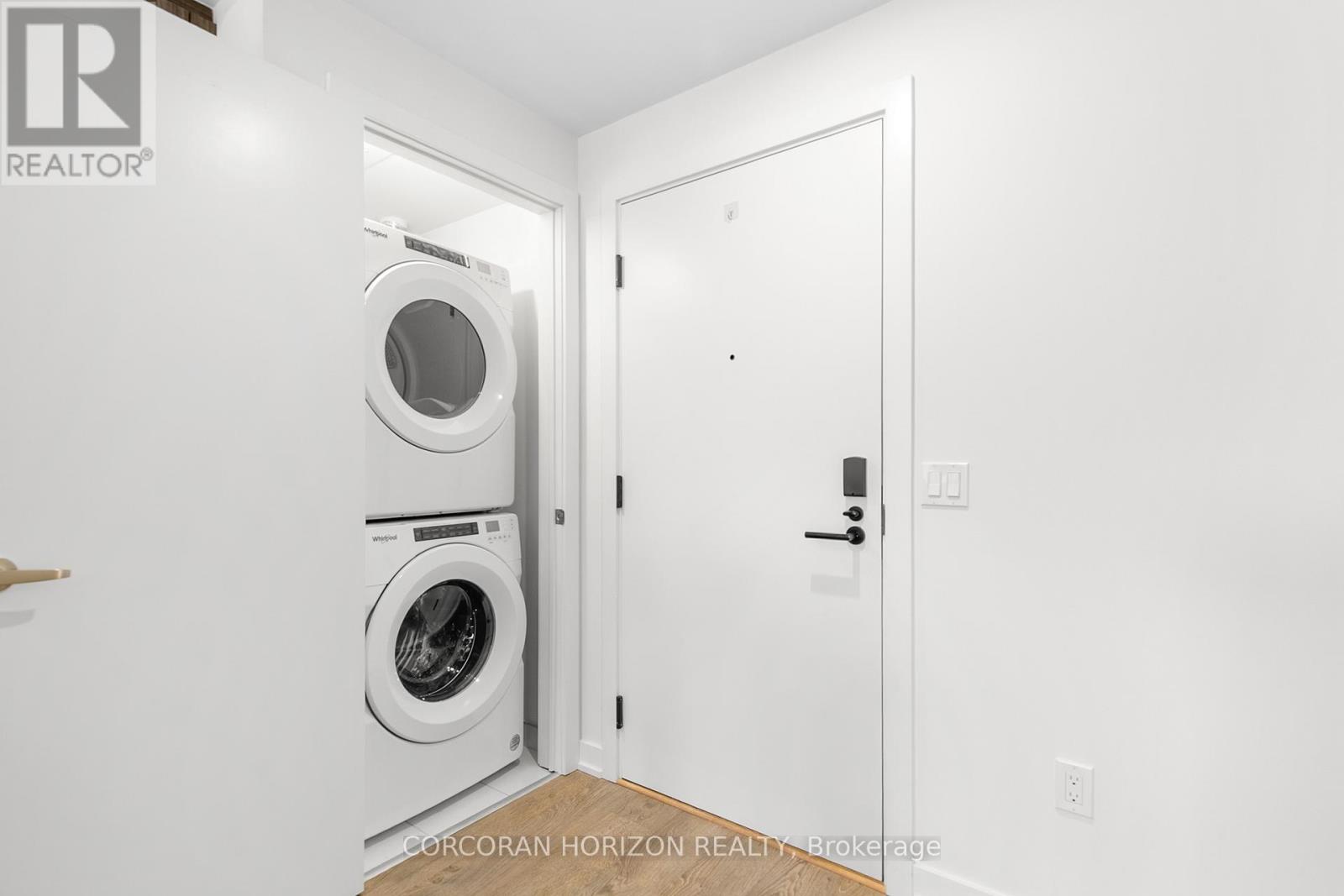 409 - 770 Whitlock Avenue, Milton, Ontario  L9E 2B2 - Photo 12 - W12757576