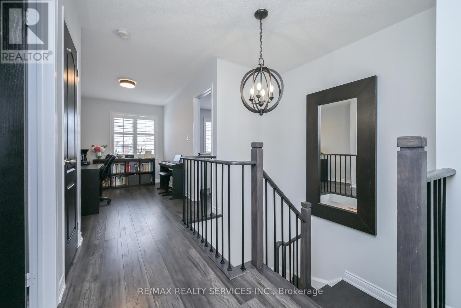 38 Tawnberry Circle, Brampton, Ontario  L7A 0J6 - Photo 15 - W12757998