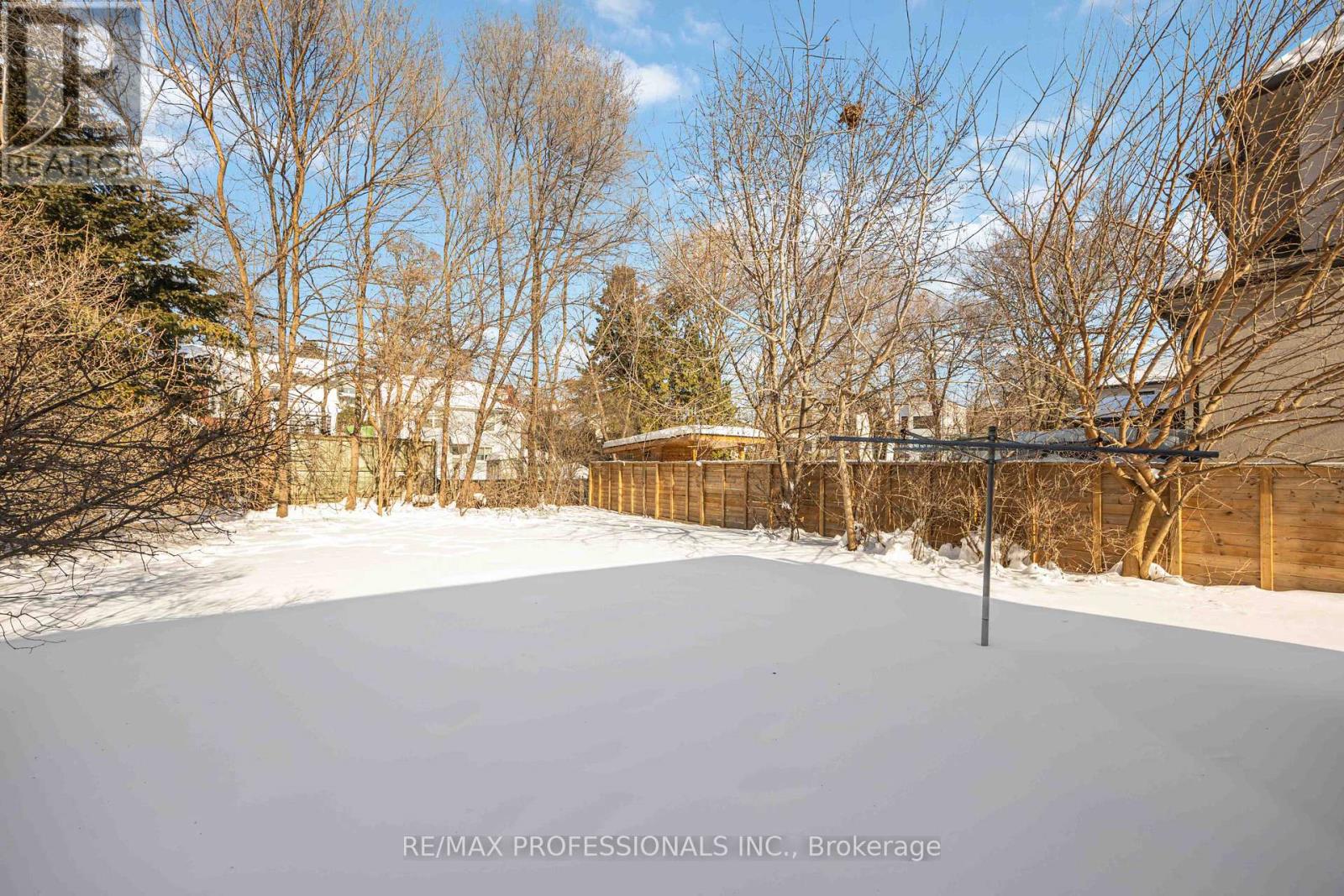 50 Old Oak Road, Toronto, Ontario  M9A 2V8 - Photo 15 - W12758004