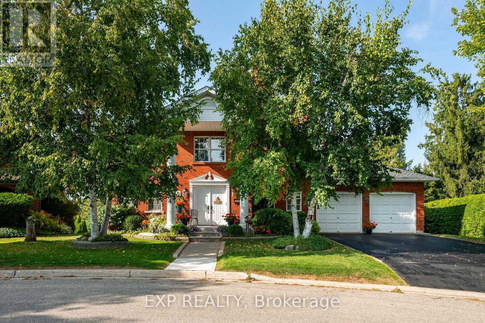 9 Jackson Court, Orangeville, Ontario  L9W 3K5 - Photo 2 - W12757586