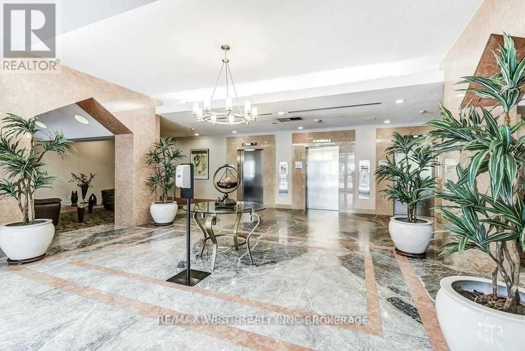 701 - 2177 Burnhamthorpe Road W, Mississauga, Ontario  L5L 5P9 - Photo 3 - W12757618