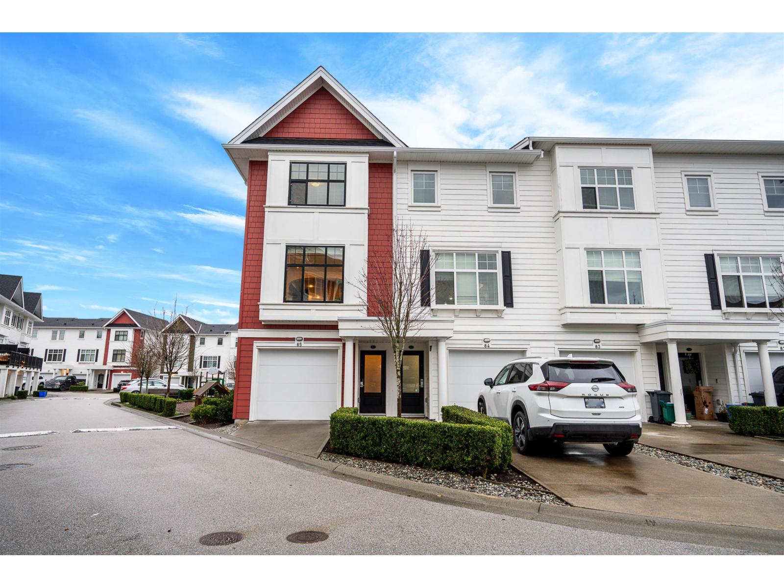 85 27735 ROUNDHOUSE DRIVE, Abbotsford, British Columbia