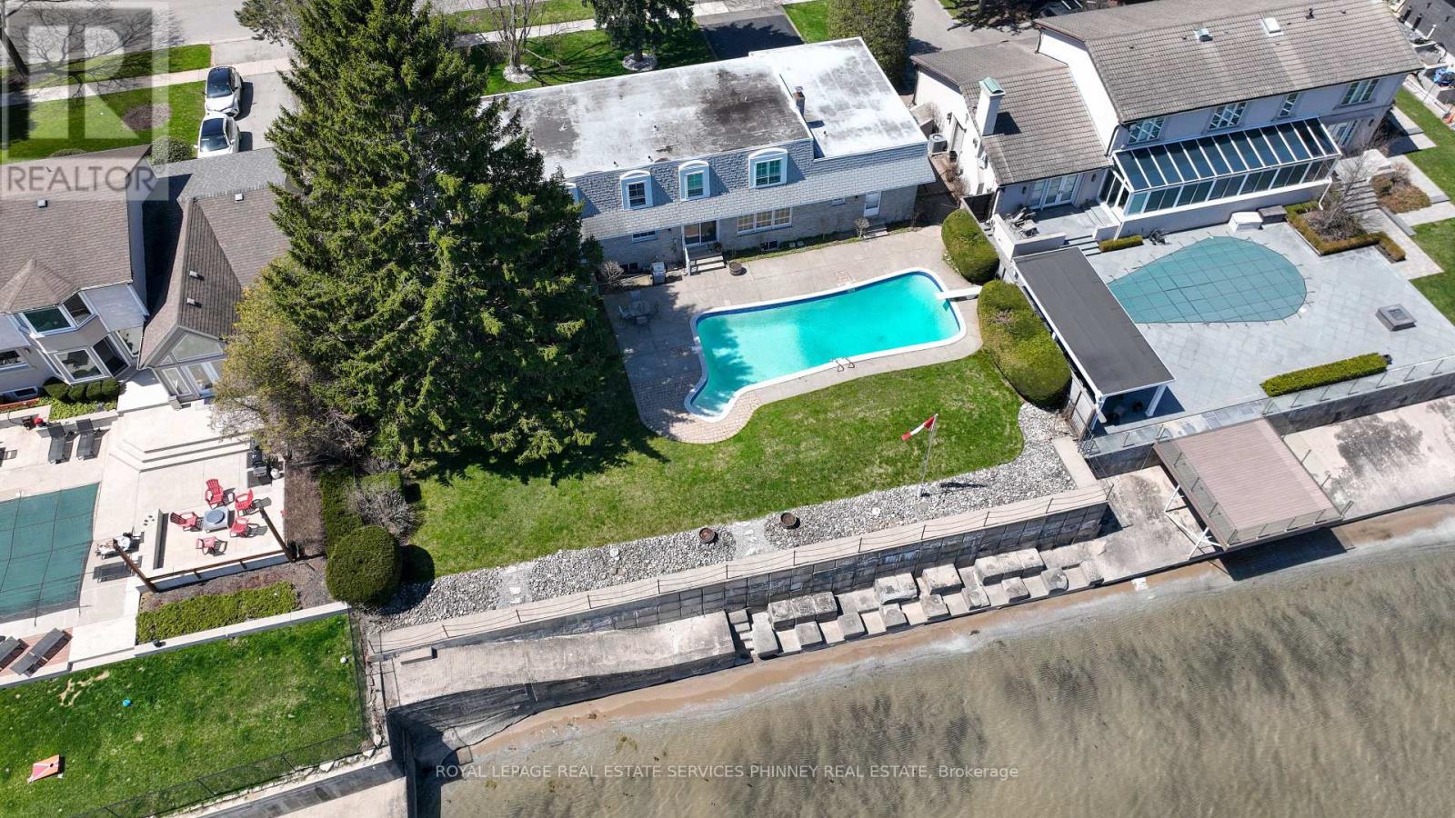 1460 Watersedge Road, Mississauga, Ontario  L5J 1A4 - Photo 5 - W12757726