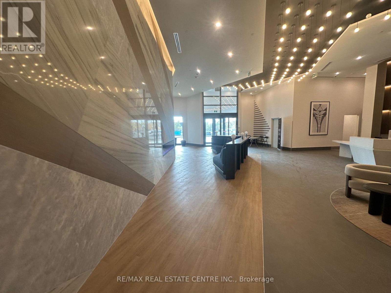 318 - 1037 The Queensway, Toronto, Ontario  M8Z 6C7 - Photo 5 - W12757748