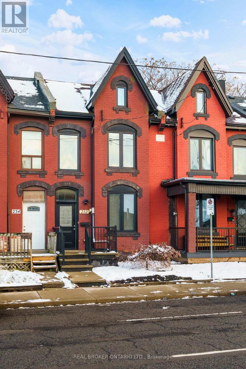 232 WELLINGTON STREET N, Hamilton, Ontario