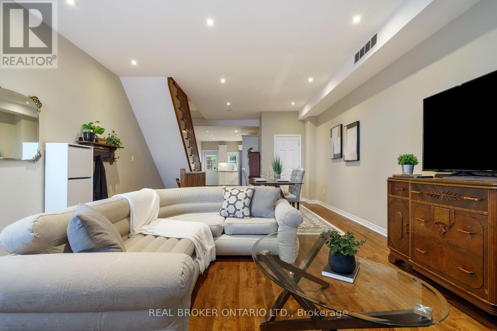 232 Wellington Street N, Hamilton, Ontario  L8L 5A8 - Photo 6 - X12665622