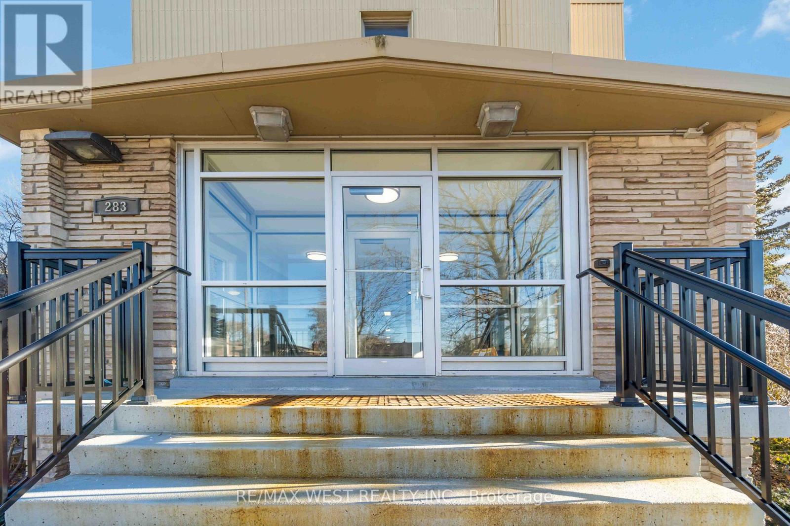 90 - 283 Fairway Road N, Kitchener, Ontario  N2A 2P1 - Photo 6 - X12678108