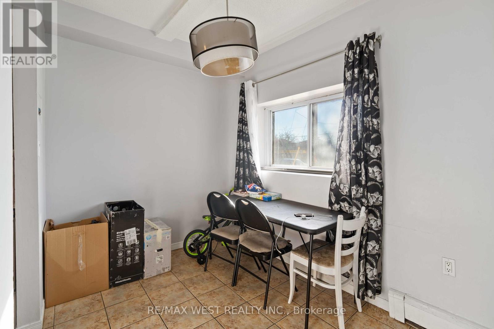 90 - 283 Fairway Road N, Kitchener, Ontario  N2A 2P1 - Photo 27 - X12744264