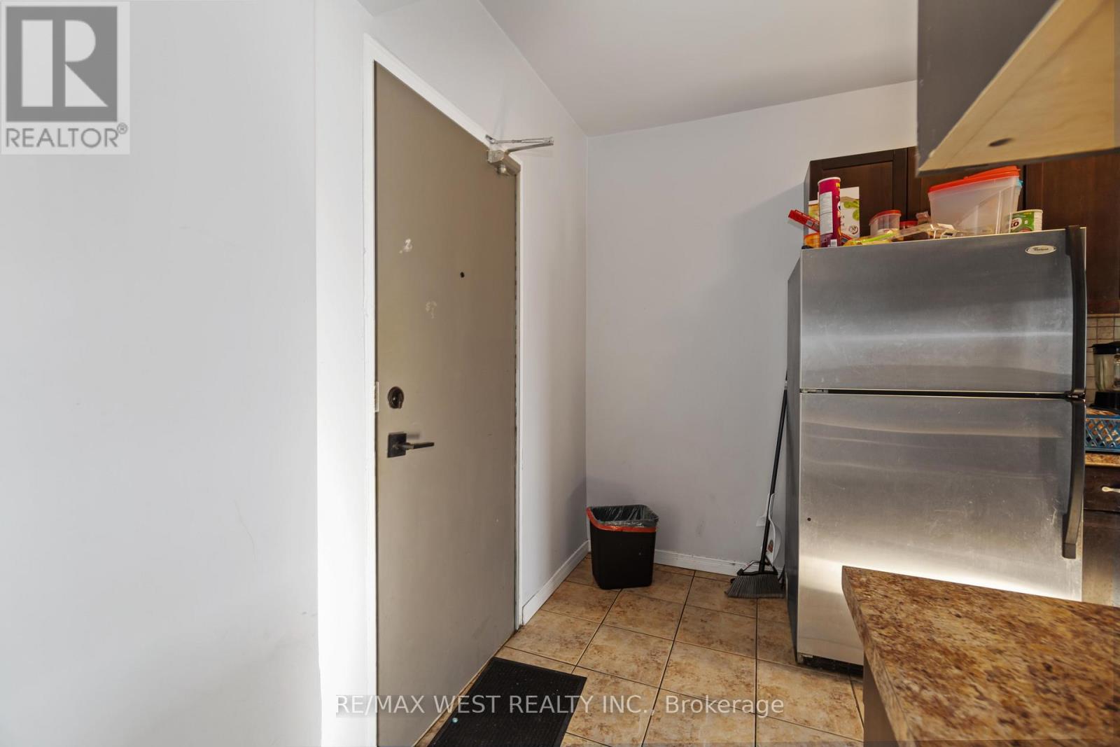 90 - 283 Fairway Road N, Kitchener, Ontario  N2A 2P1 - Photo 20 - X12744264