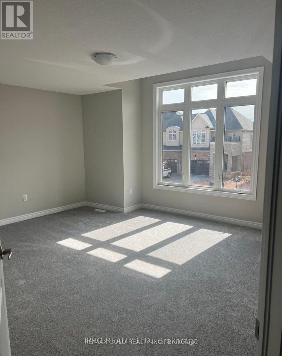 83 Pinot Crescent, Hamilton, Ontario  L8E 0J9 - Photo 6 - X12733204