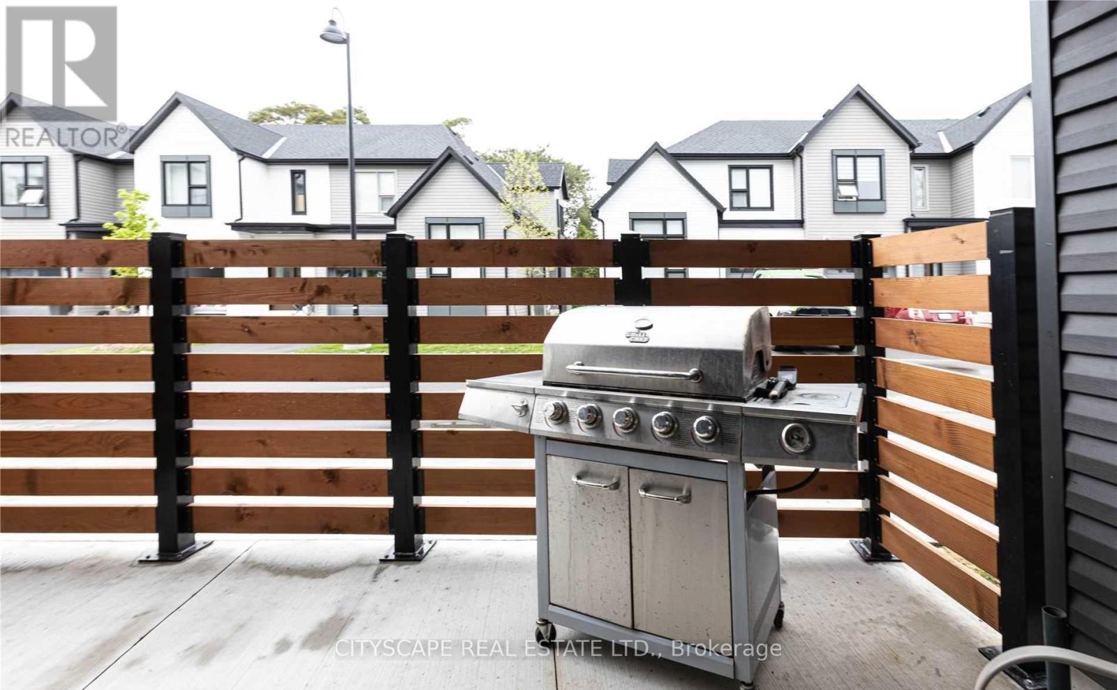 138 - 110 Fergus Avenue, Kitchener, Ontario  N2A 2H2 - Photo 11 - X12755450