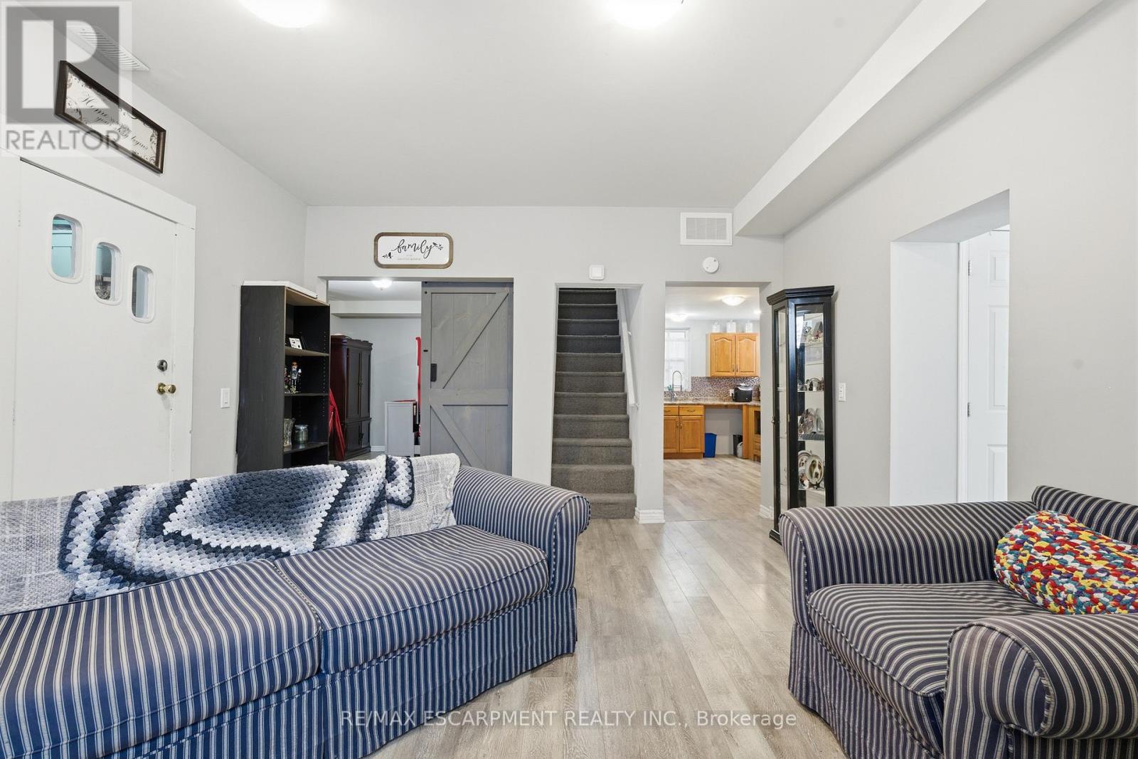 43 Main Street N, Haldimand, Ontario  N0A 1H0 - Photo 8 - X12756616