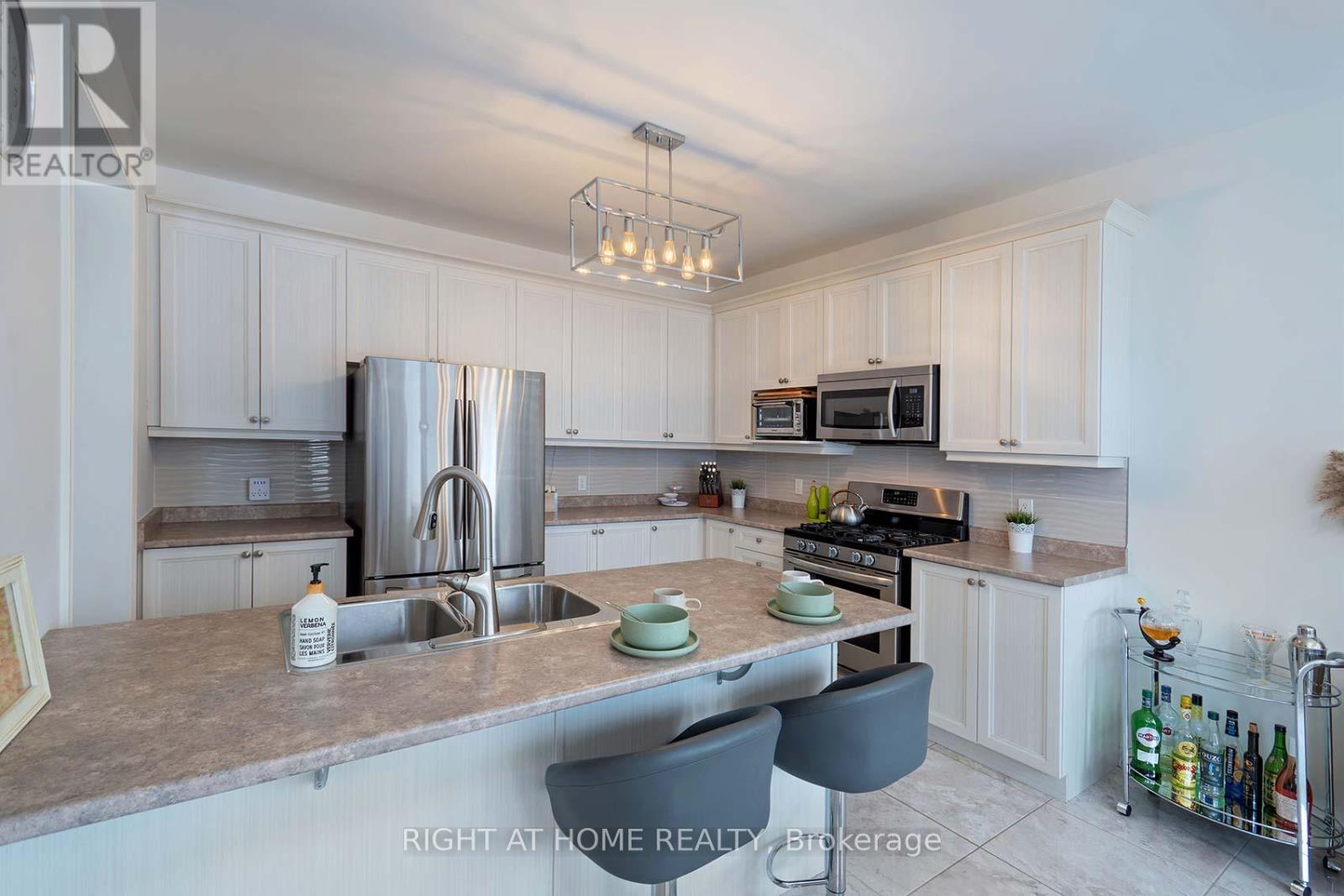 4437 Saw Mill Drive, Niagara Falls, Ontario  L2G 0A4 - Photo 14 - X12757378