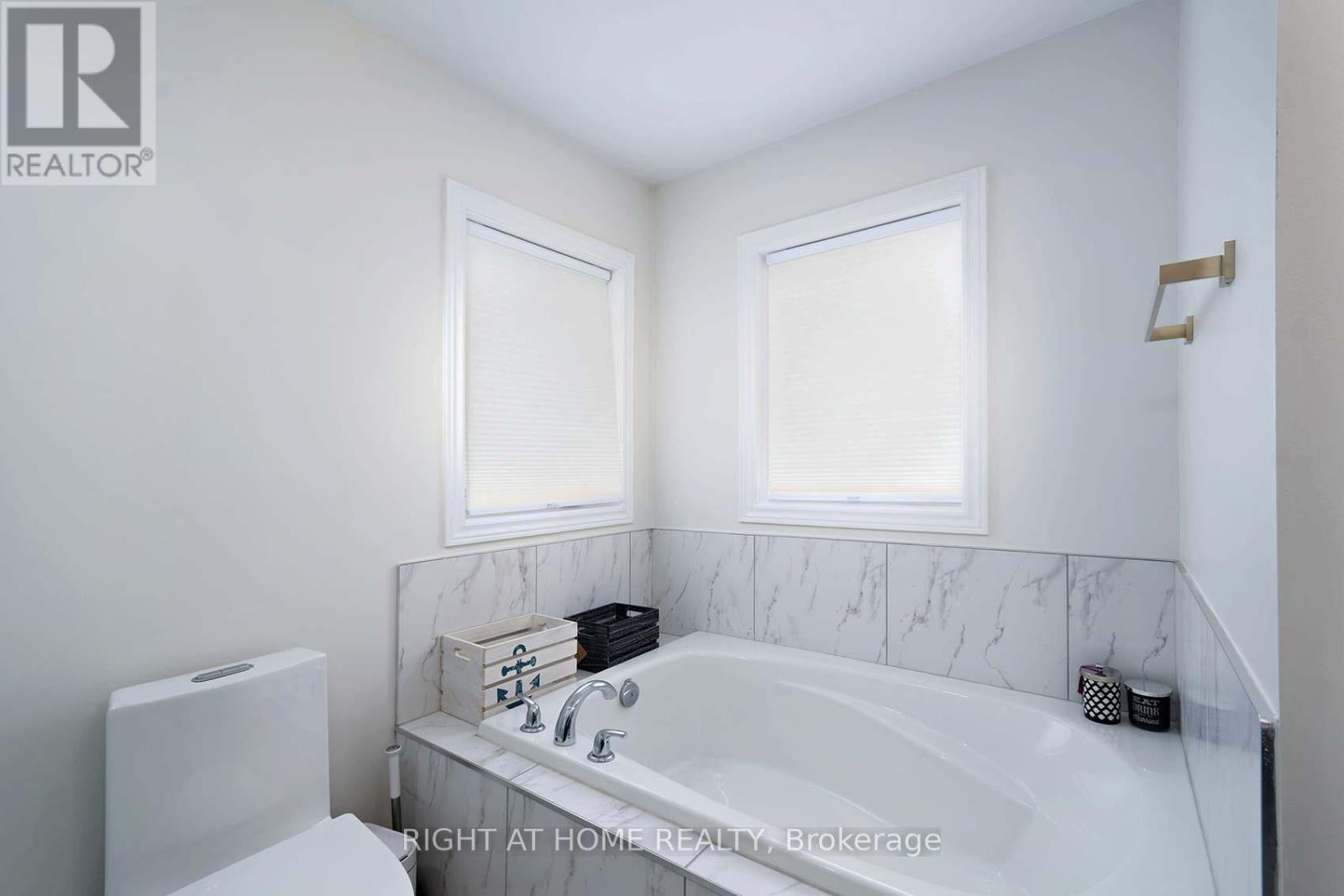 4437 Saw Mill Drive, Niagara Falls, Ontario  L2G 0A4 - Photo 27 - X12757378