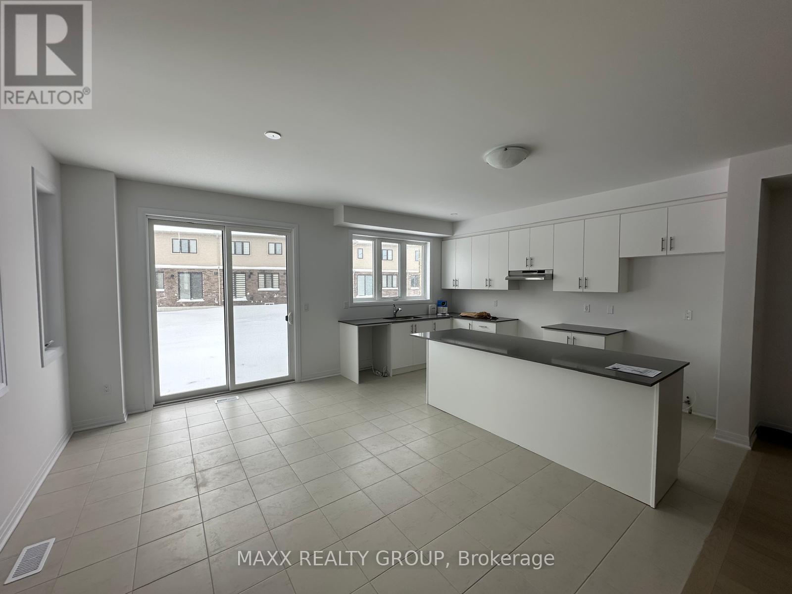 67 Manuel Street, Stratford, Ontario  N5A 0M1 - Photo 8 - X12757404