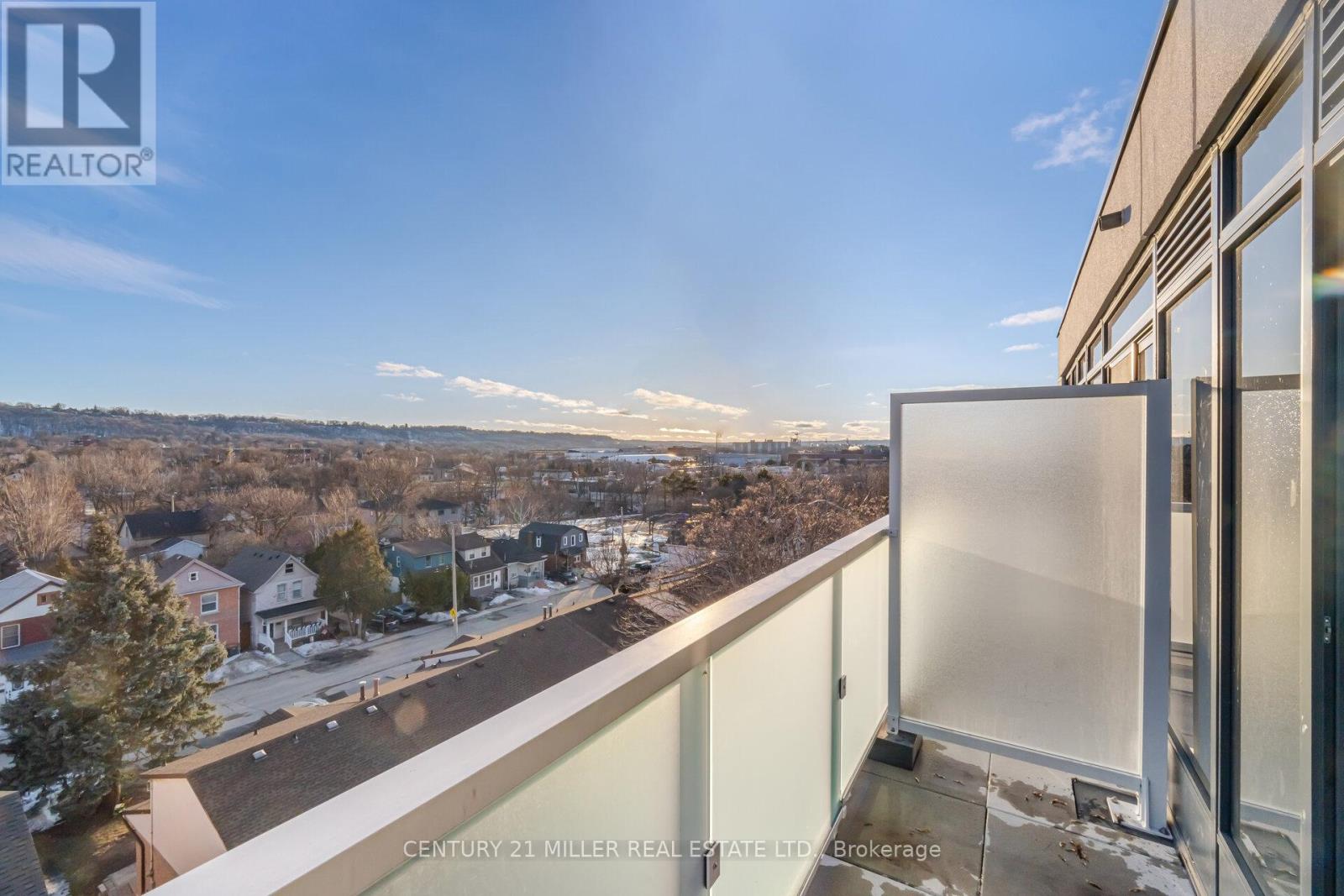 606 - 415 Main Street W, Hamilton, Ontario  L8P 0C9 - Photo 11 - X12756760