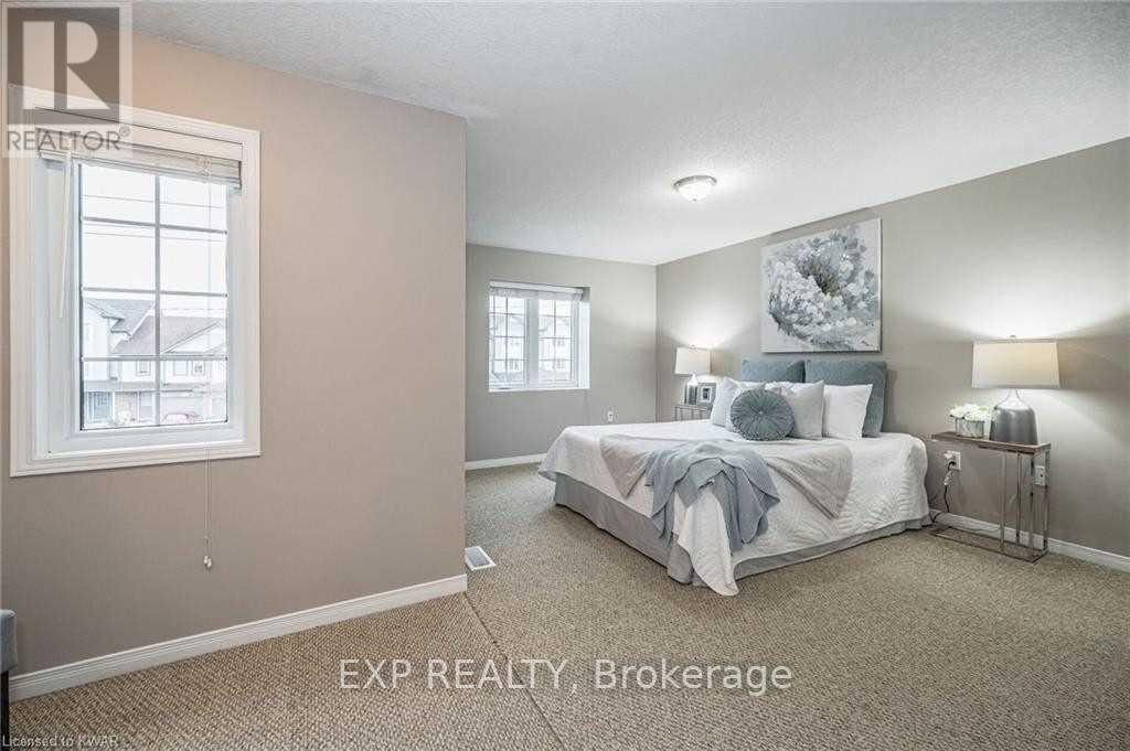 27 Max Becker Drive, Kitchener, Ontario  N2E 3V7 - Photo 8 - X12757514