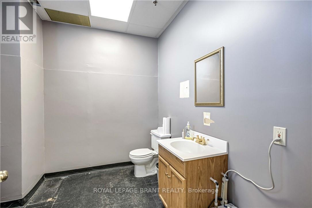 D - 148 Mohawk Street, Brantford, Ontario N3S 7G5 - Photo 14 - X12756908