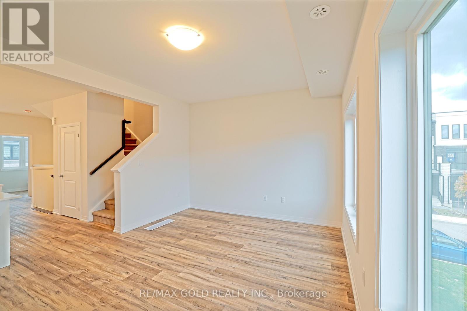 155 Equestrian Way, Cambridge, Ontario  N3E 0E8 - Photo 13 - X12757560