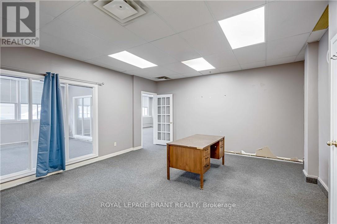 D - 148 Mohawk Street, Brantford, Ontario N3S 7G5 - Photo 22 - X12756908