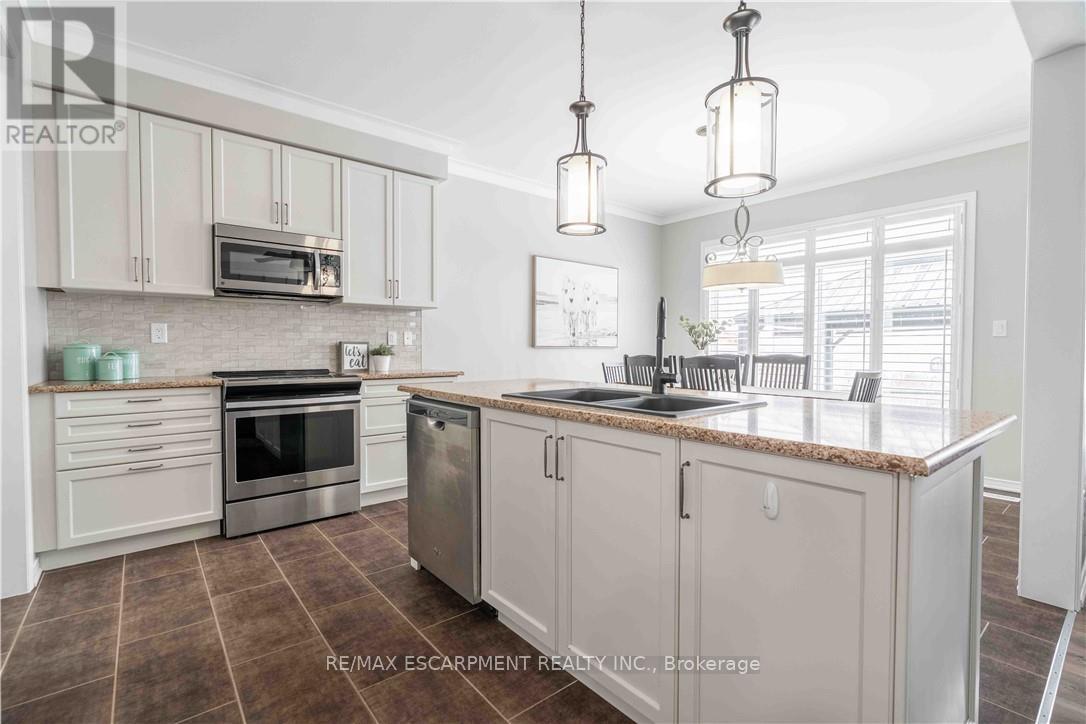 115 Larry Crescent, Haldimand, Ontario  N3W 0B2 - Photo 10 - X12757522