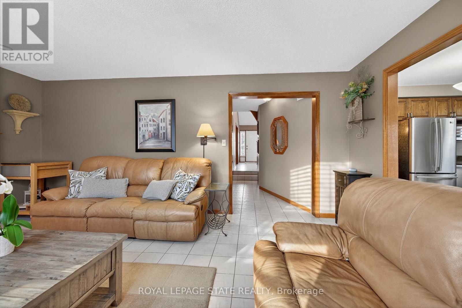 15 Gabriele Court, Hamilton, Ontario  L8G 5C4 - Photo 16 - X12757480