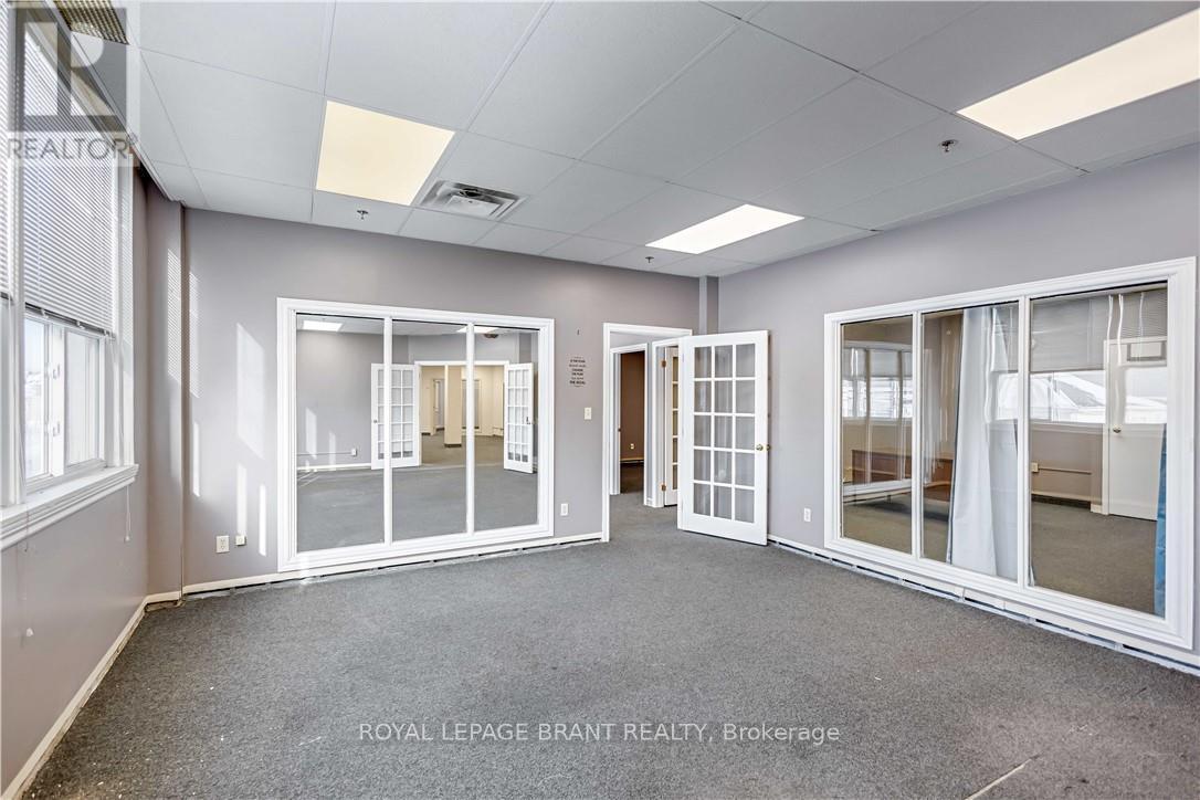 D - 148 Mohawk Street, Brantford, Ontario N3S 7G5 - Photo 19 - X12756908
